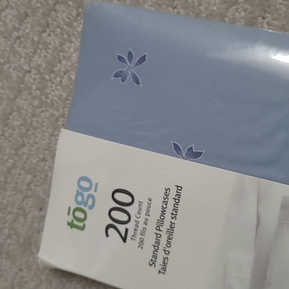 NWT - Set of 2 Standard Pillowcases - Picture 2 of 7